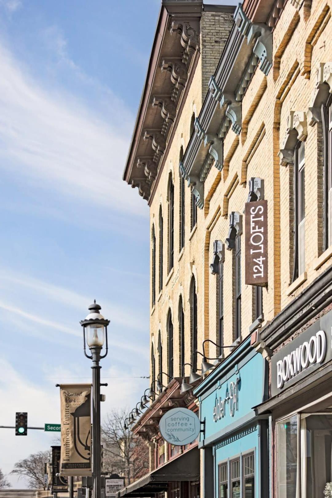 Hip Urban Loft - Small Town Charm - 124 Lofts #1 West Dundee Экстерьер фото